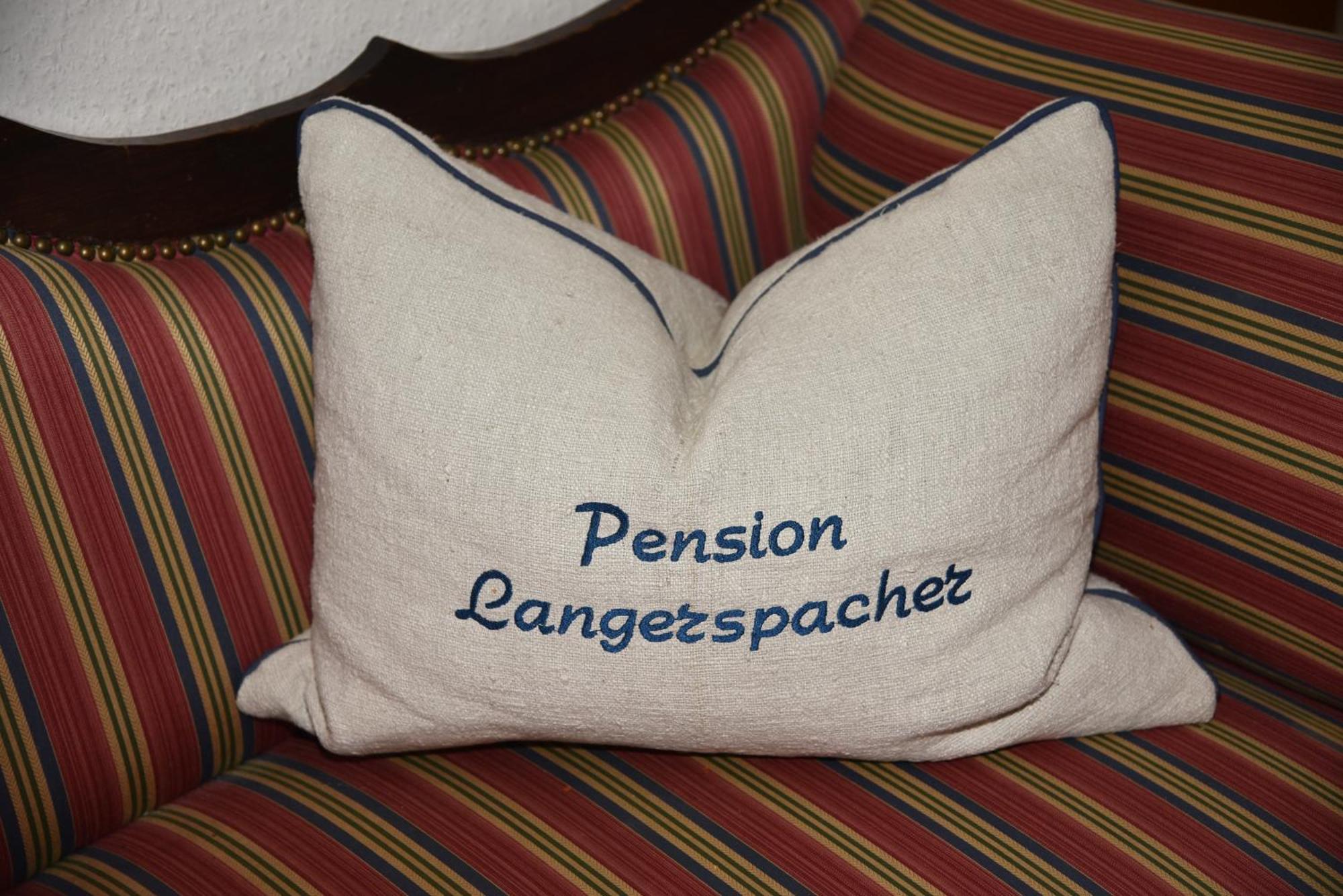 Pension Langerspacher กราเบนชตัดท์ ภายนอก รูปภาพ